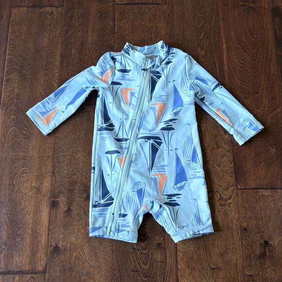 Carter's Boys 6 Month Swimsuit Rash Guard Long Sleeve Blue Boats - Picture 1 of 5